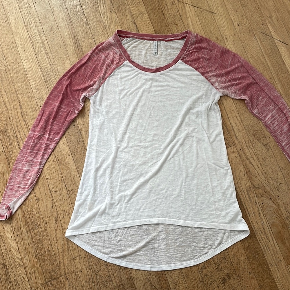 Zsupply red and white baseball longsleeve tshirt size xs
